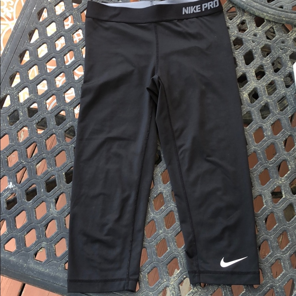 Nike Pro Dri-fit cropped tights leggings